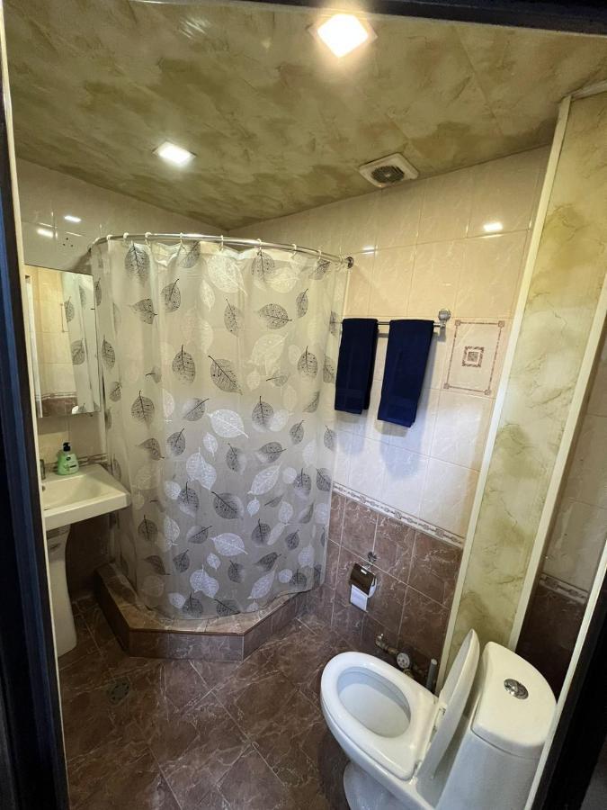 Apartment In Yerevan On Abovyan Street,Centre Экстерьер фото